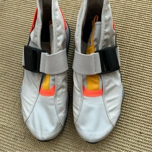 Nike Komyuter 10 men’s sneakers SE Birch/Black